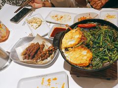 -白氏兄弟烧烤(中赢广场店)