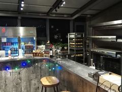 -HIGH FIVE哈福手工汉堡(桂林路店)