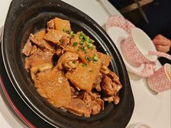 沙溪皮胶焖鸭-谭厨中山传家菜.乳鸽.脆鲩鱼(华强北中航城店)