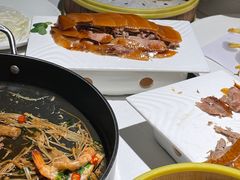 -贝勒爷·酥不腻烤鸭