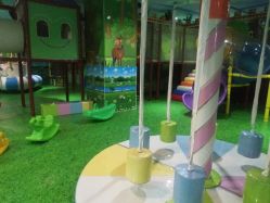 -汤姆小鸟(无锡宝龙广场店)