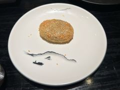 蟹壳黄-吴越荣记苏州菜·松鼠桂鱼100%活鱼现做(月光码头店)