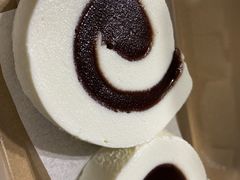 豆沙奶卷-牛姥姥牛奶酪