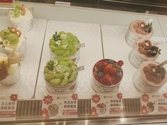 -花花卷卷·鲜食蛋糕(泉屋店)