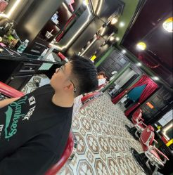 -豪帅男士理容馆