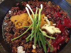 红锅-周幺妹重庆老火锅(银泰城总店)