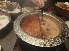-牛YO寿喜烧·铁板烧和牛火锅自助(市府恒隆店)