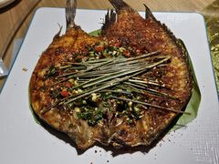 -傣家寨花园主题餐厅