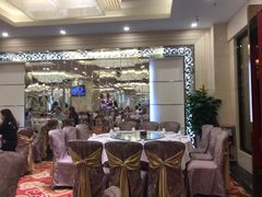 大堂-广州酒家(昌岗地铁站店)