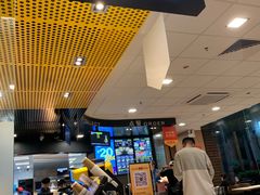 -麦当劳(华融店)