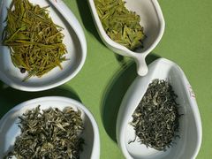 -诗宇时光茶艺书法古琴培训