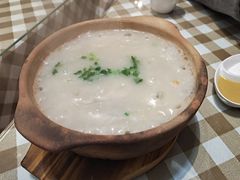 -新大咀港式茶餐厅(宝山万达店)