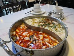 -德林酸菜鱼火锅(南丹店)