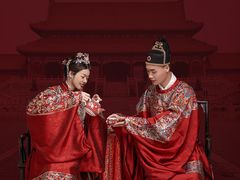 -经典婚纱摄影美学馆·私人定制