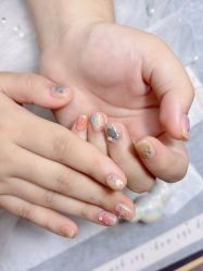 -UN·桃喜日系美睫美甲