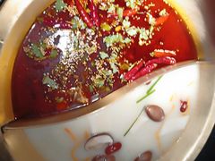 牛腩锅底-九鼎轩火锅大排挡
