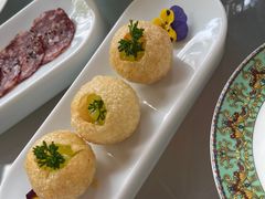 帕尼布辣虾球-馨园villa融合菜(东山店)