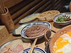 -洱火云南酸菜牛肉火锅(石景山当代商城店)