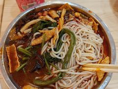 -柳州肥姨妈大骨螺蛳粉(东靖路店)
