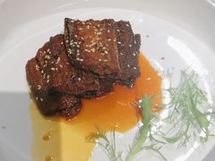 -渝信川菜 · 川味家常菜(财富购物中心店)