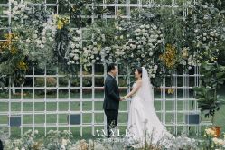 -艾米丽婚纱礼服