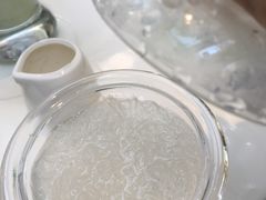 -燕庭·纯燕窝·甜品下午茶(南京西路店)