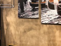 -臻鲜燕海鲜融合餐厅(金陵style店)