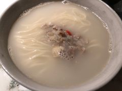 天府奶汤面-初蓉丨遇见新川菜(亲贤街荣耀店)