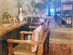 -HIGH FIVE哈福手工汉堡(桂林路店)