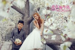 -施华洛婚纱摄影会所(范阳中路店)