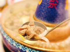 -毛辣果·贵州红酸汤牛肉火锅(西单店)