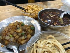 -白翔甜食店