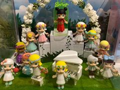 -泡泡玛特POPMART(侨福芳草地店)