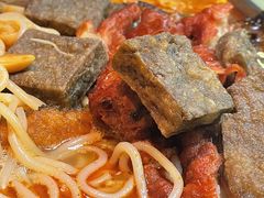 -在巷子里的烤肉店·螺蛳粉烤鱼·牛蛙(和美城店)