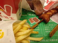 -华莱士·全鸡汉堡(湛江新华店)