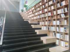 -江苏省美术馆(长江路新馆)