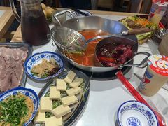 -王奋斗贵州酸汤牛肉火锅