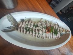 清蒸白水鱼-侬佳蒸菜馆(听潮店)
