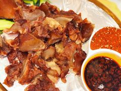 特色牛盖骨-老爷庙风味美食府