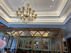 -秘密旅行Bonjour(黑金冠 江南西店)