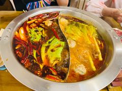 -黔哆哆地摊酸汤火锅(清湖店)
