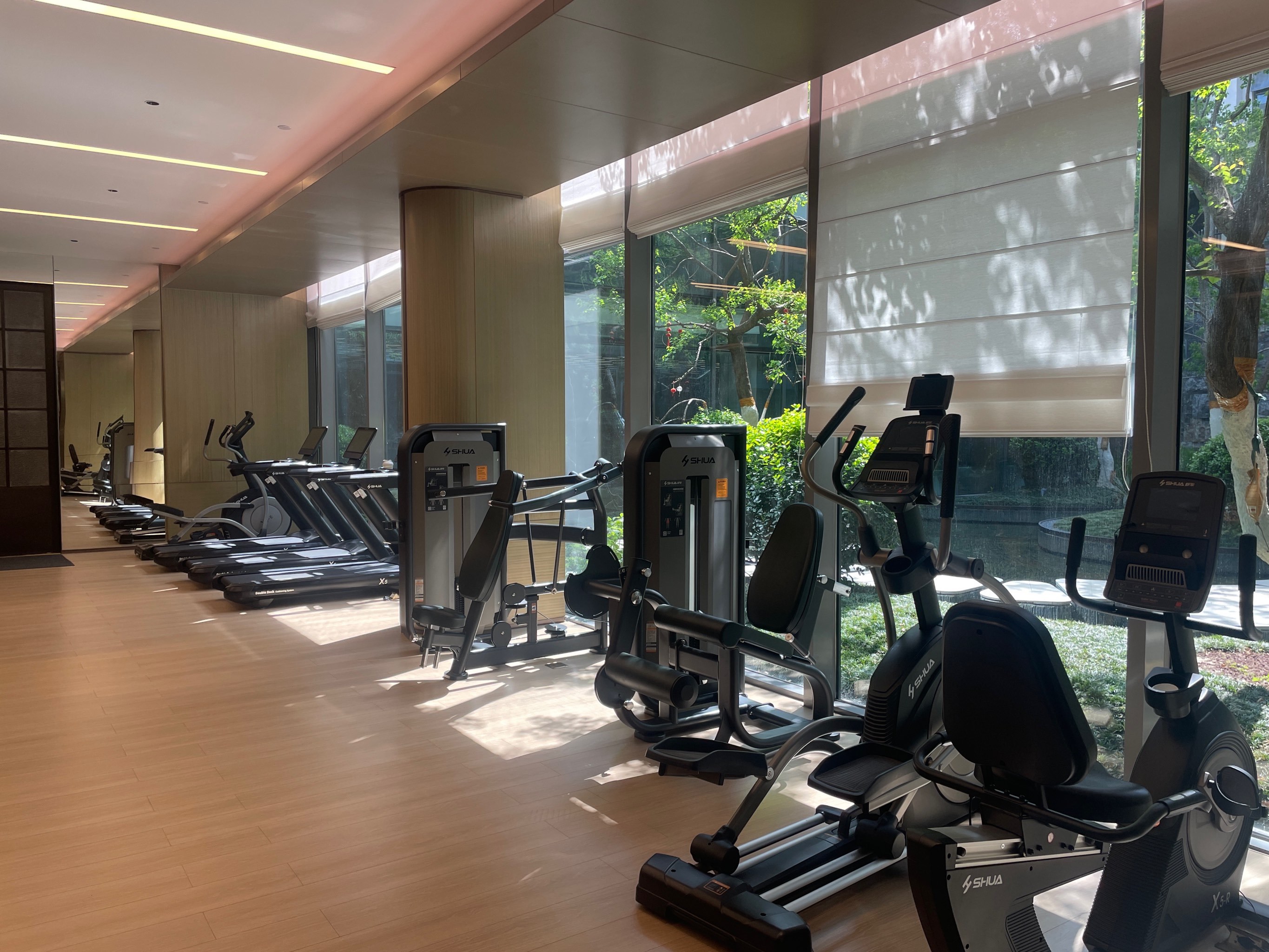 这么好的环境不来嘛