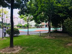 -上海市曹杨职业技术学校