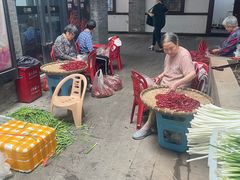 -邱金小炒·30 年盐帮江湖菜(自贡店)