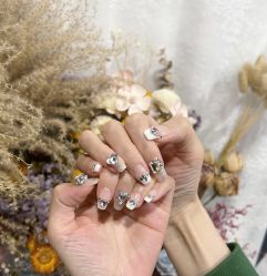 -兔猫ToMoreNails美甲美睫