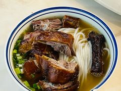 烧鹅濑粉-香辉食馆(新兴路店)