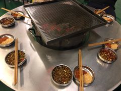 -胡四哥特色火盆烧烤(总店)