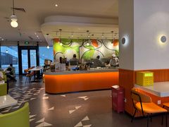 -油梨树 AVOCADO TREE(亮马桥店)