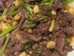-洞庭土菜小炒馆(易发广场店)