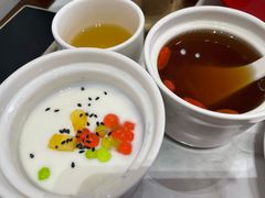 蝶豆花酸奶水果粒-天龙宝严素食馆(大兴善寺店)